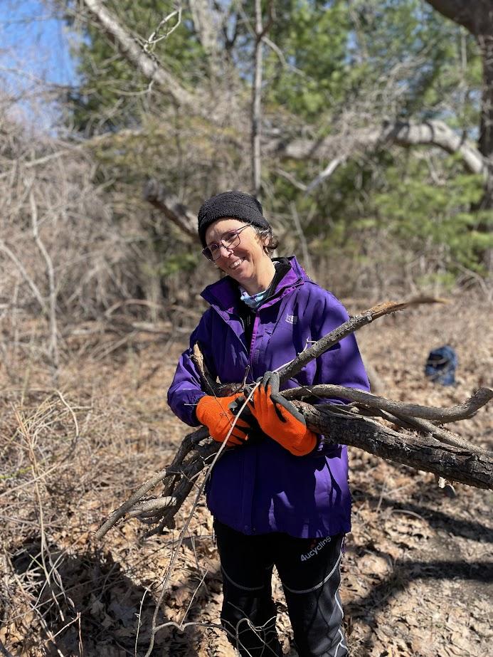 Creek Farm Volunteer